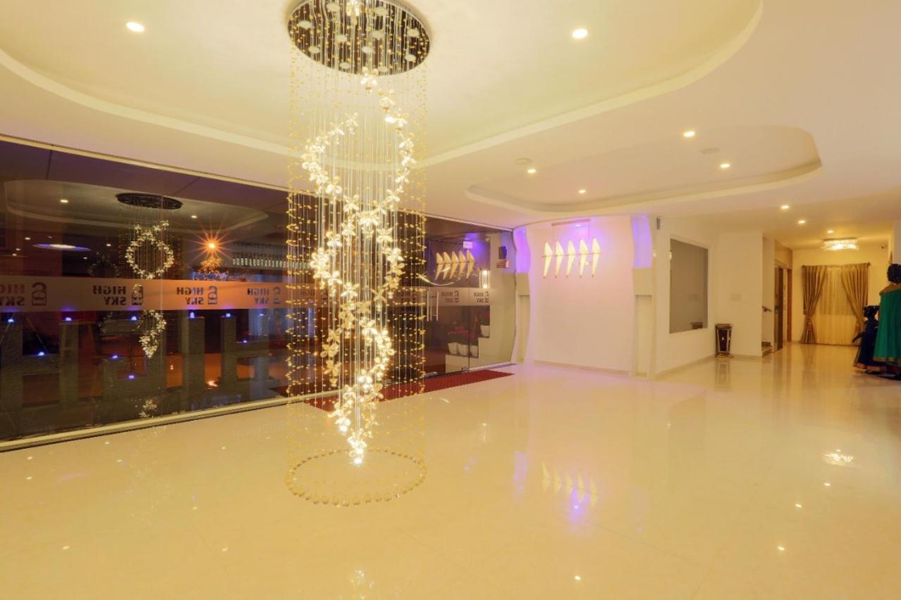 Premier Suites Business Hotel Bangalore Exterior photo
